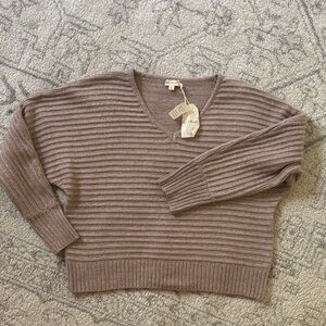 Hem & Thread Elegant V-Neck Ribbed Sweater - Brown Size Large